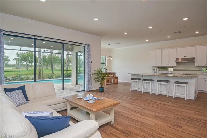 Living area & kitchen