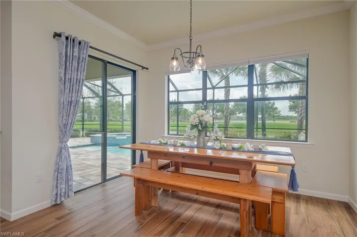 Breakfast nook