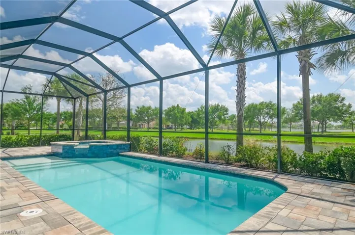 Pool & spa & double lake view