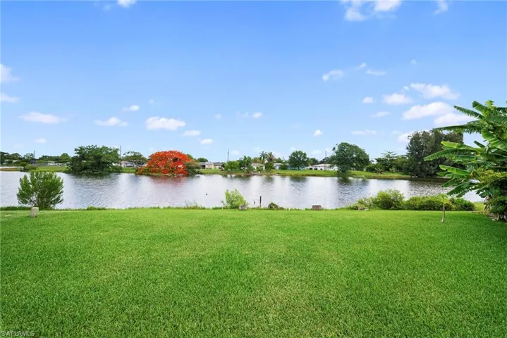 803 Monet St, Lehigh Acres, Florida 33936