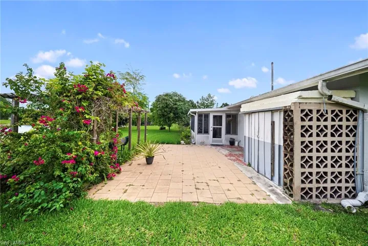 803 Monet St, Lehigh Acres, Florida 33936
