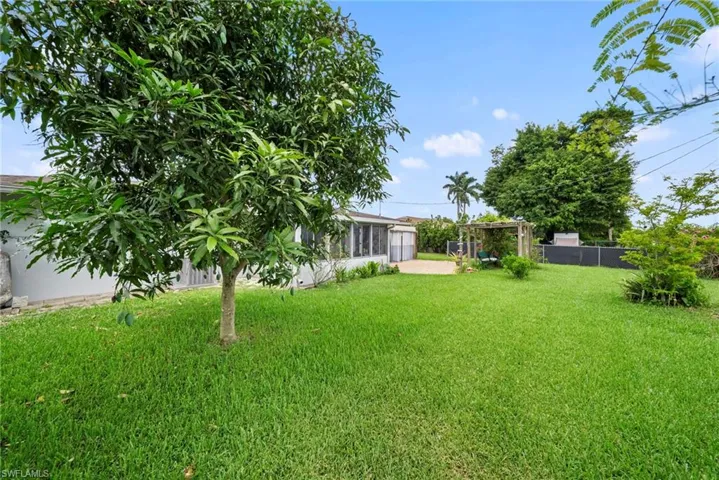 803 Monet St, Lehigh Acres, Florida 33936