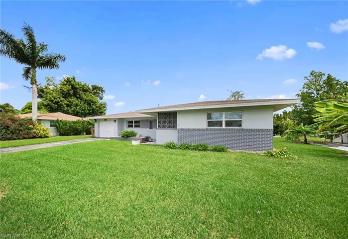 803 Monet St, Lehigh Acres, Florida 33936
