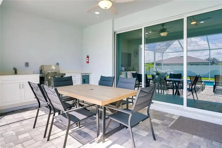 837 Ne 7th Pl, Cape Coral Fl 33909