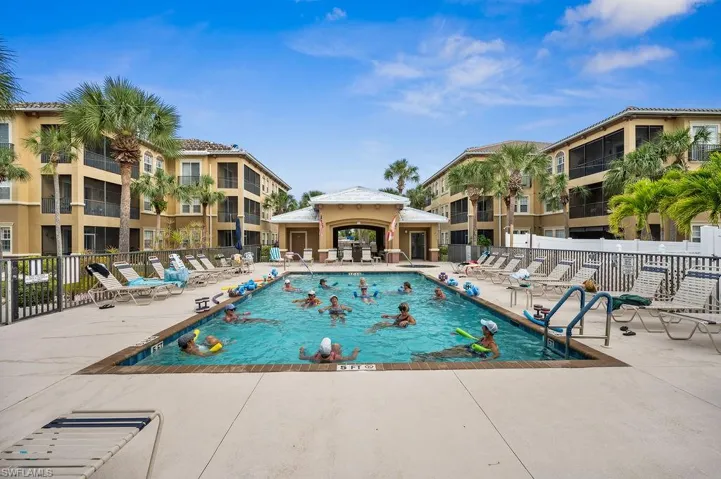 3800 Agualinda BLVD # 202, CAPE CORAL FL 33914