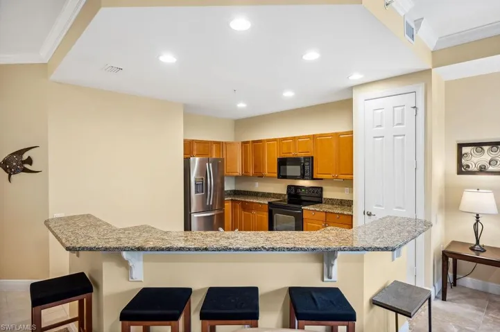 3800 Agualinda BLVD # 202, CAPE CORAL FL 33914