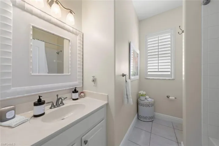 8951 Abbotsford Ter, Fort Myers, Florida 33912
