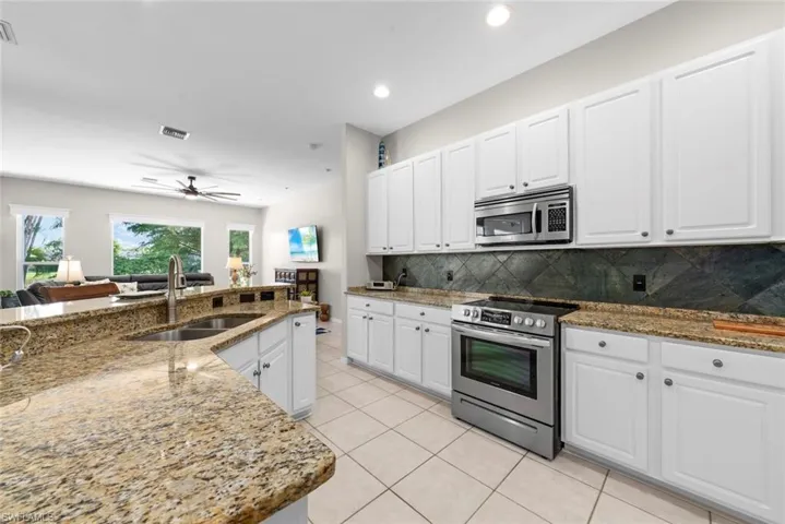 8951 Abbotsford Ter, Fort Myers, Florida 33912