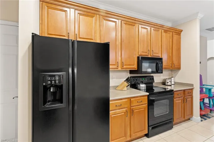 5118 Sw 19th Pl, Cape Coral, Florida 33914