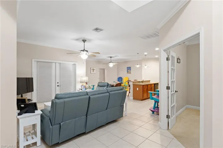 5118 Sw 19th Pl, Cape Coral, Florida 33914