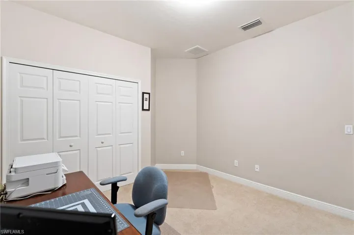 5118 Sw 19th Pl, Cape Coral, Florida 33914