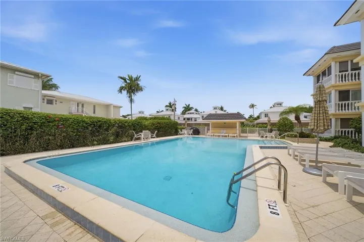 666 3rd St S 304, Naples, Florida 34102