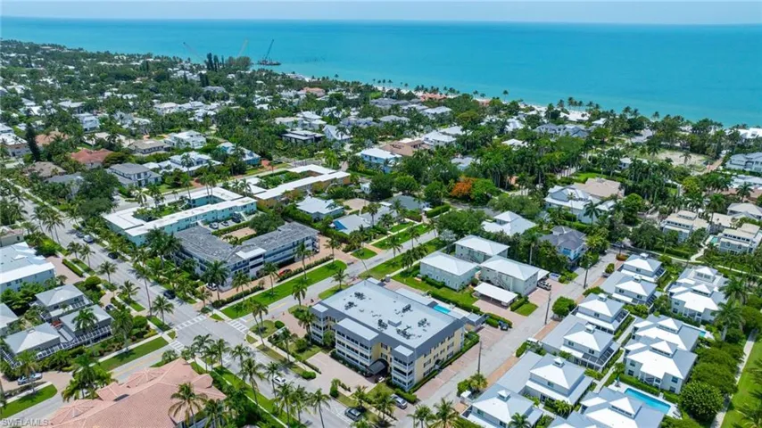 666 3rd St S 304, Naples, Florida 34102