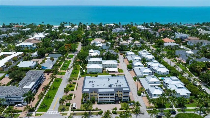 666 3rd St S 304, Naples, Florida 34102