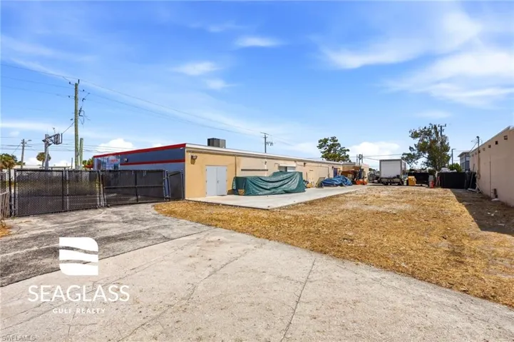 2730 Fowler St, Fort Myers, Florida 33901