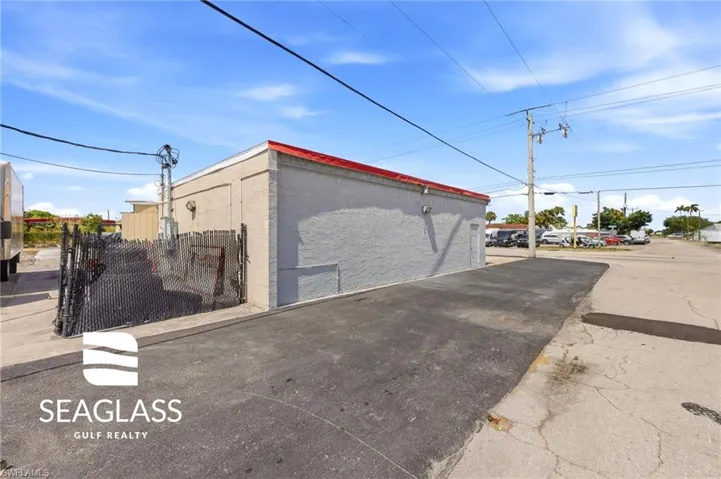 2730 Fowler St, Fort Myers, Florida 33901