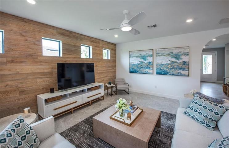 Photo of furnished model, options may vary.