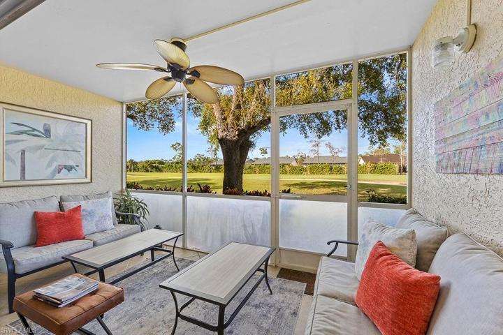3705  Amberly  CIR, Naples, FL 34112