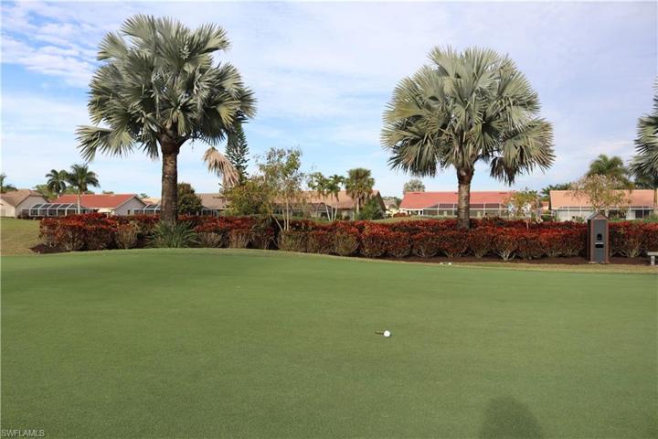 3705  Amberly  CIR, Naples, FL 34112
