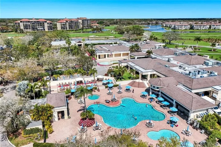 6125  Reserve  CIR, Naples, FL 34119