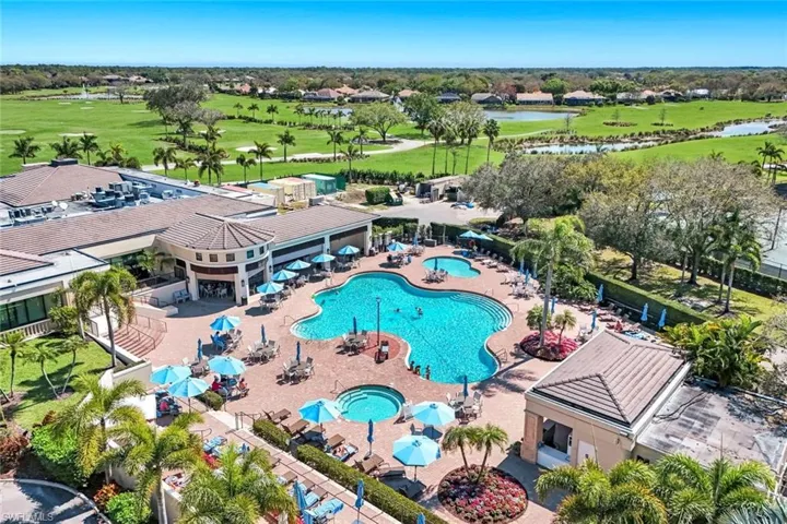 6125  Reserve  CIR, Naples, FL 34119