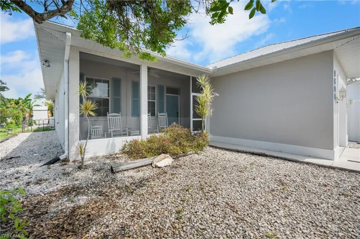1806 Manasota Beach Rd, Englewood, Florida 34223