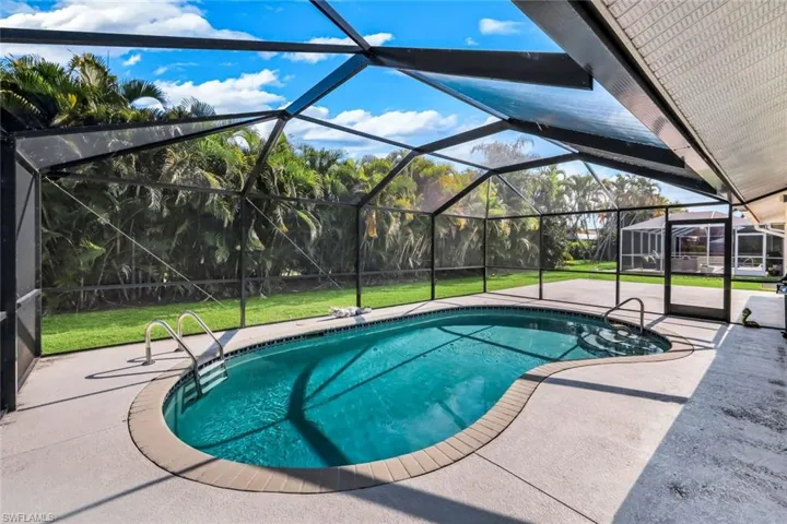 2725 SW 46th  TER, Cape Coral, FL 33914