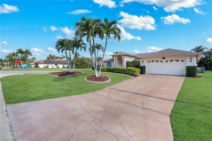 2725 SW 46th  TER, Cape Coral, FL 33914