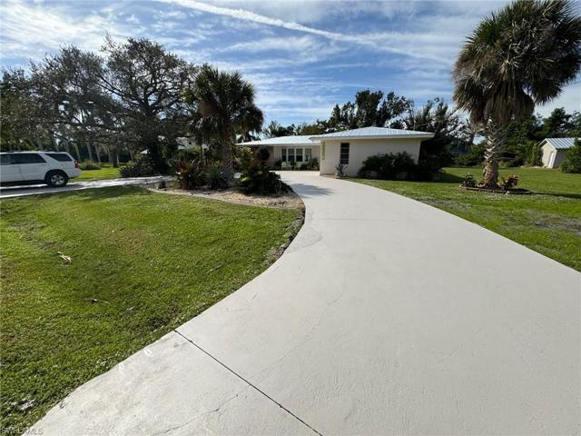 Freshly painted circular drive