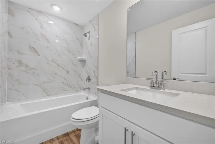 2703 Nw 4th Ave, Cape Coral, Florida 33993