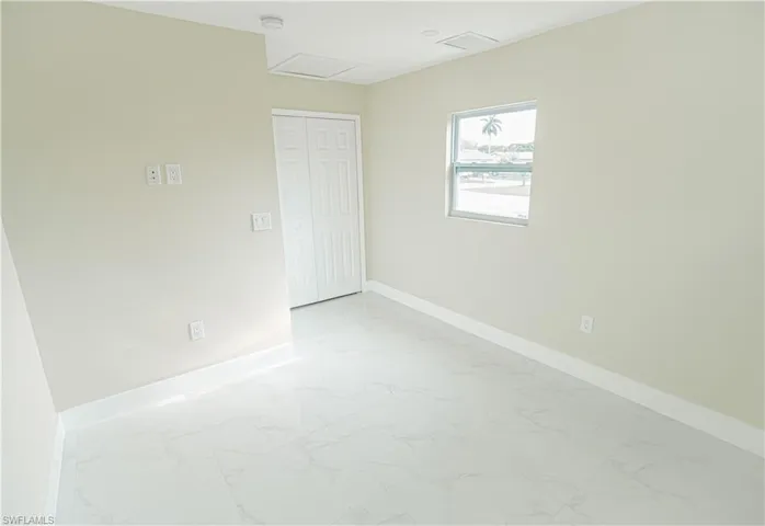 4810 Barcelona CIR, NAPLES FL 34112