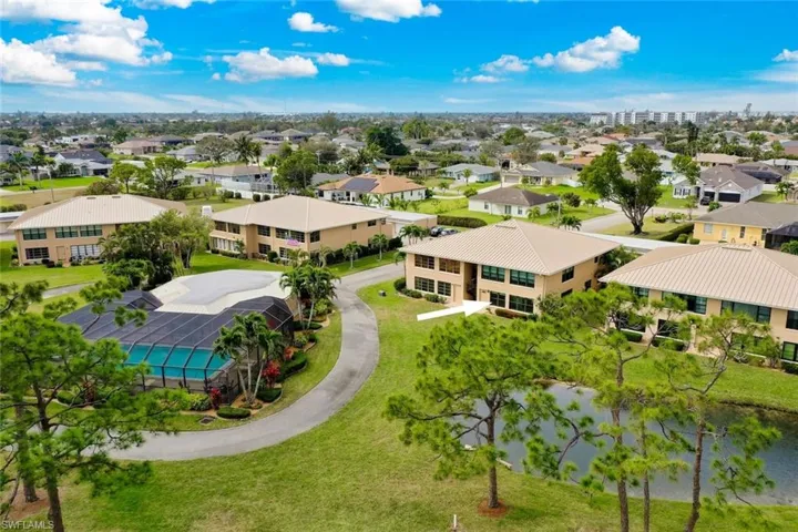 2137 SW Pine  LN, Cape Coral, FL 33991