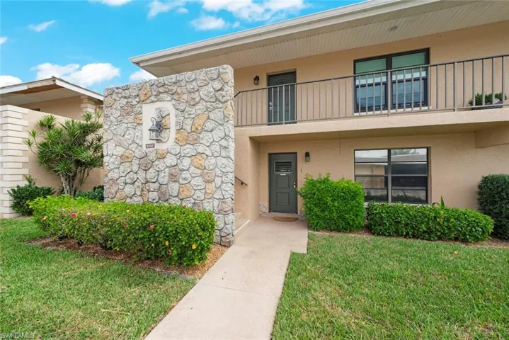 2137 SW Pine  LN, Cape Coral, FL 33991