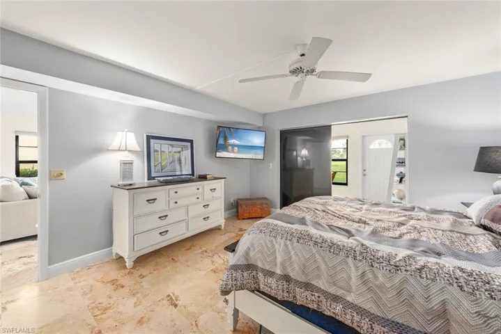 2137 SW Pine  LN, Cape Coral, FL 33991