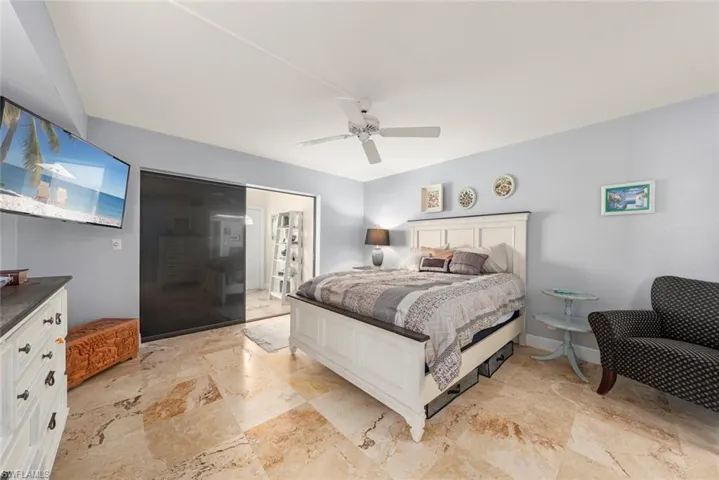 2137 SW Pine  LN, Cape Coral, FL 33991