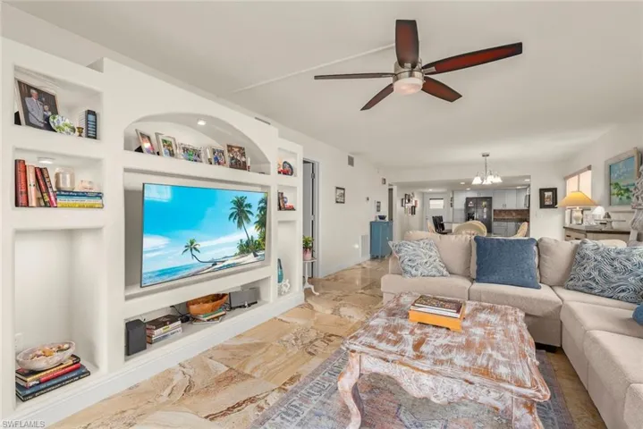 2137 SW Pine  LN, Cape Coral, FL 33991