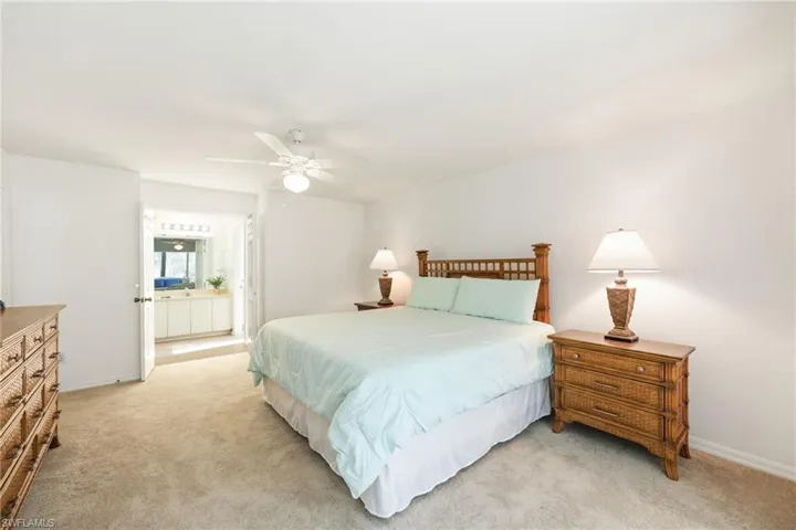 406 Courtside Dr # D201, Naples Fl 34105