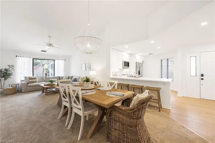 406 Courtside Dr # D201, Naples Fl 34105