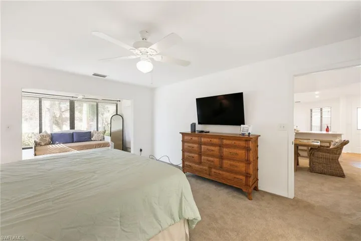 406 Courtside Dr # D201, Naples Fl 34105