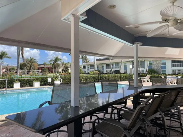 325 Charlemagne Blvd 101a, Naples, Florida 34112