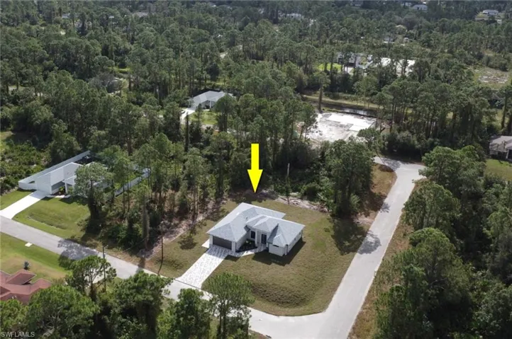 842  EVANSTON E ST, Lehigh Acres, FL 33971
