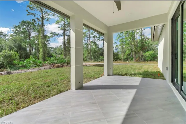 842  EVANSTON E ST, Lehigh Acres, FL 33971