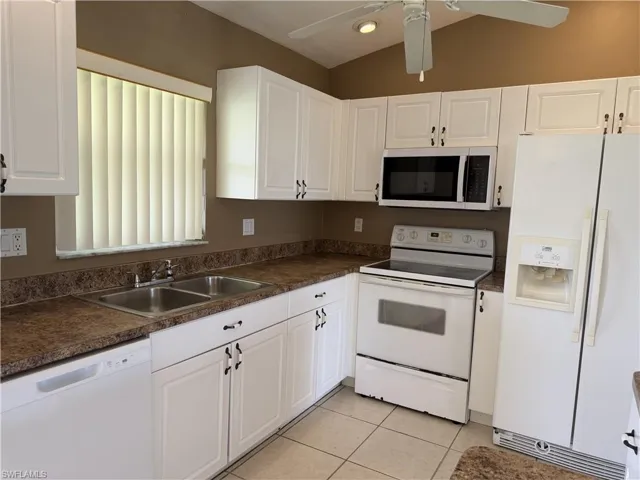 305 Nw 22nd Pl, Cape Coral, Florida 33993