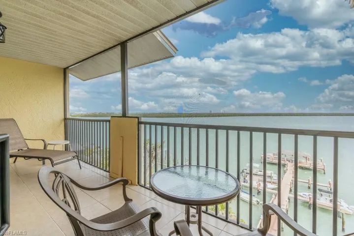 10 Tampa Pl 1, Marco Island, Florida 34145