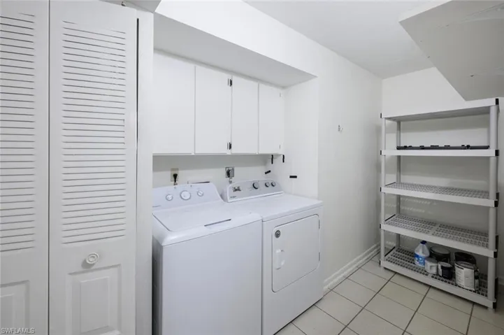 4110 Looking Glass Ln # 7, Naples Fl 34112