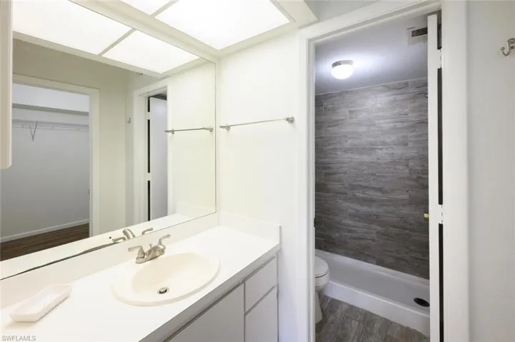 4110 Looking Glass Ln # 7, Naples Fl 34112