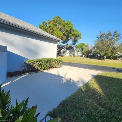 2 Car Parking - 1 Car Garage & Driveway