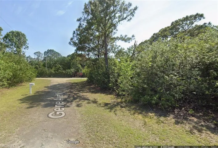 2803 Gene AVE N, LEHIGH ACRES FL 33971