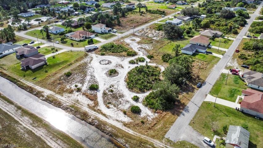 3701  26th SW ST, LEHIGH ACRES, FL 33976