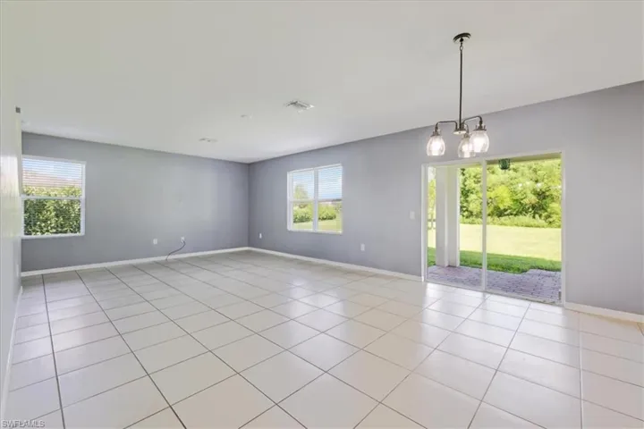 2703 Loreto Ct, Cape Coral, Florida 33909